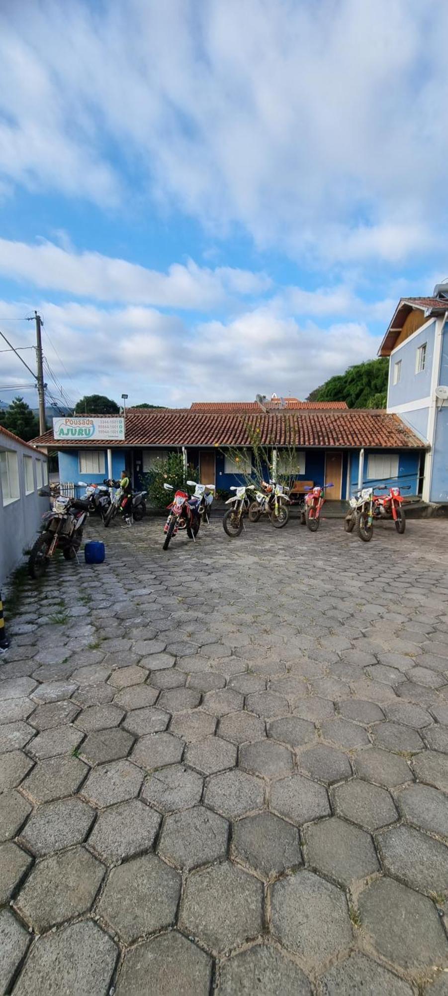 Pousada Ajuru - Aiuruoca-Mg Exterior photo